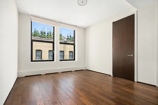 Rented by Compass | media 19