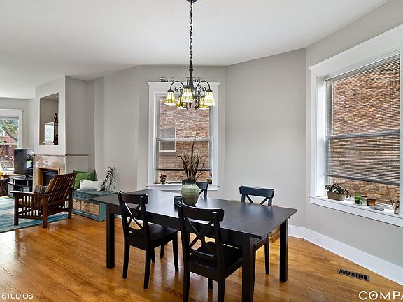 5th image of 4216 N Bell Ave #1