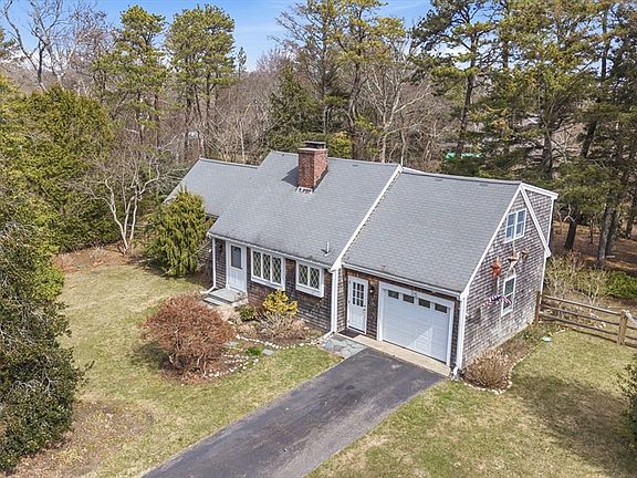 3rd image of 26 Windsor Rd