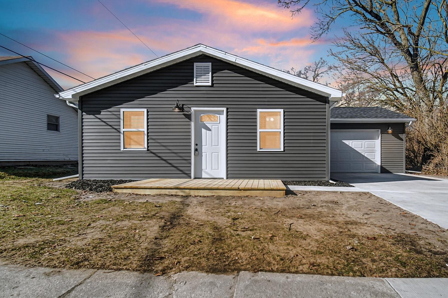 288 Hadley Rd, Kingsford Heights, IN 46346 Zillow