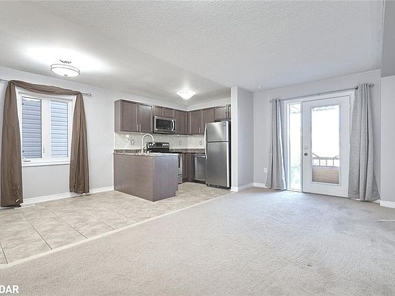 2nd image of 22 Admiral Cres