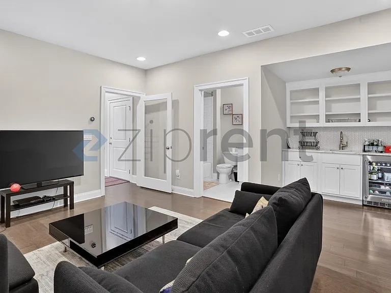 2408 Ellard Ter SE — Photo 26