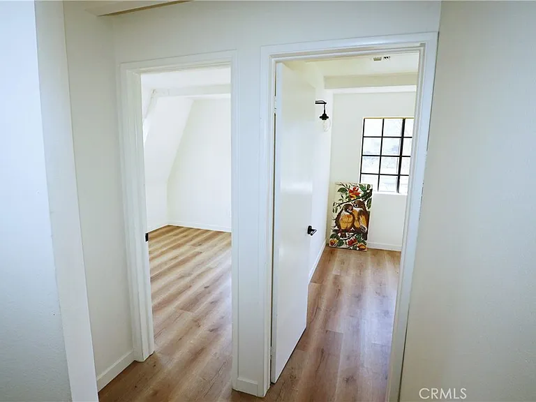 2615 Manhattan Ave — Photo 14