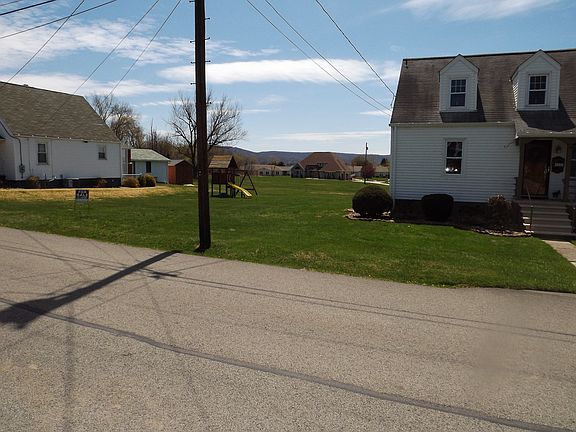 Street View (Side Lot)