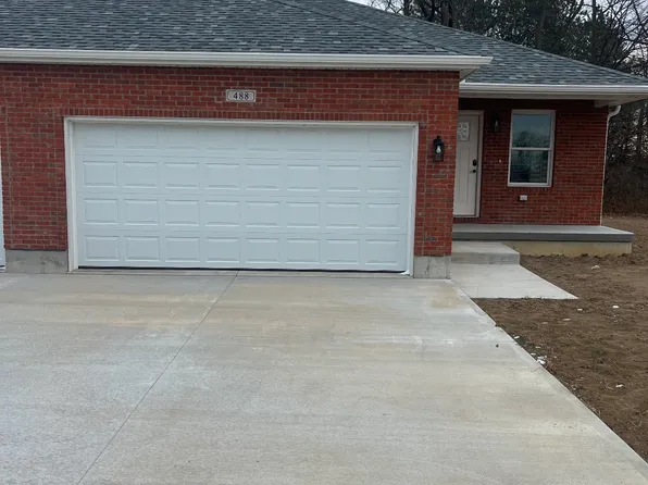 510 Oakleaf Ct, Sidney, OH 45365
