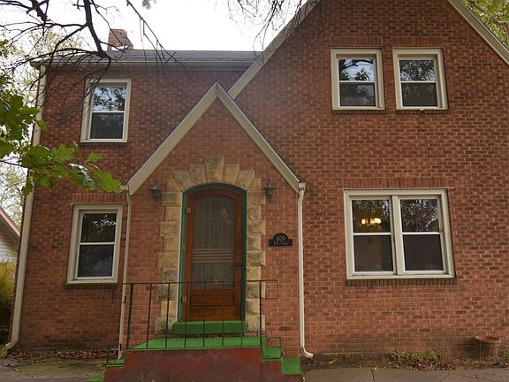 2nd image of 400 NE 10th St
