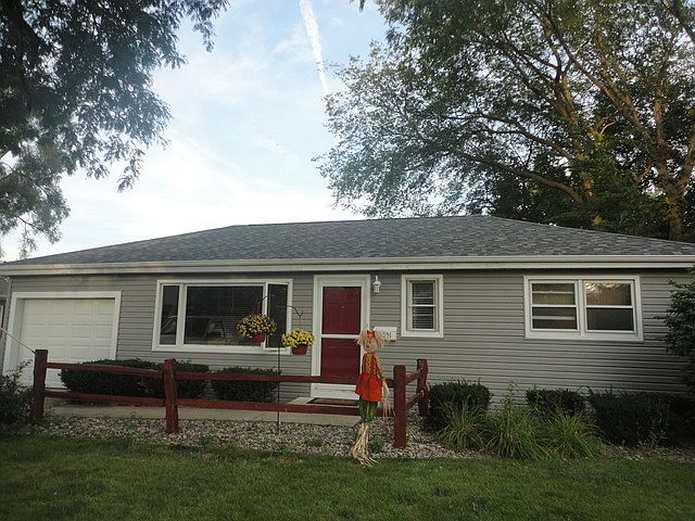 1st image of 16951 Oak Park Ave