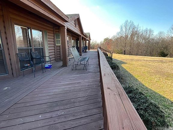 5th image of 295 Thompson Creek Ln