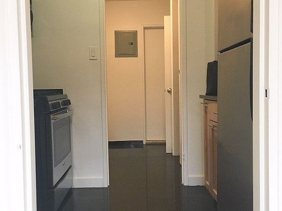 5th image of 435 E 79th St #B