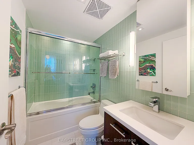 80 John St #4011 — Photo 15