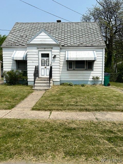 1st image of 66 Chauncey St