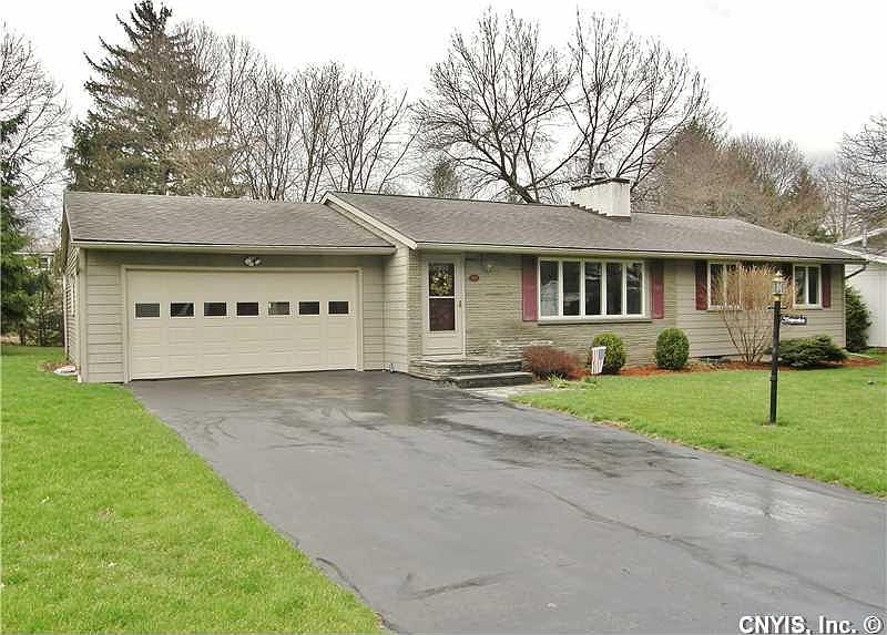 1st image of 104 Southfield Dr