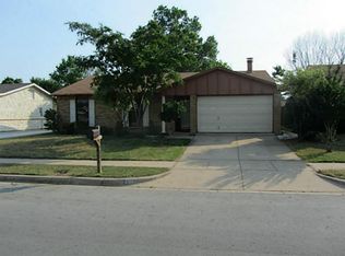 5901 Deerfoot Trl, Fort Worth, TX 76131