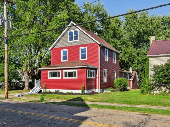 214 N Nickel Plate Ave, Louisville, OH 44641