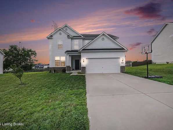 4009 Cobblestone Ln, La Grange, KY 40031