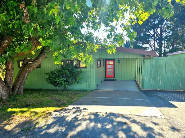 4860 Meyers Ave, Eureka, CA 95503