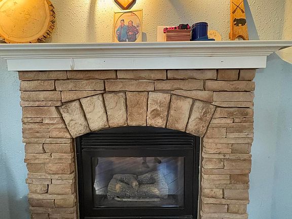 3rd image of 11 Castle Road