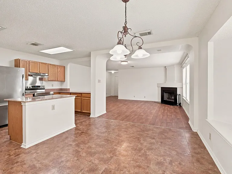 10411 Westfield Pl — Photo 11