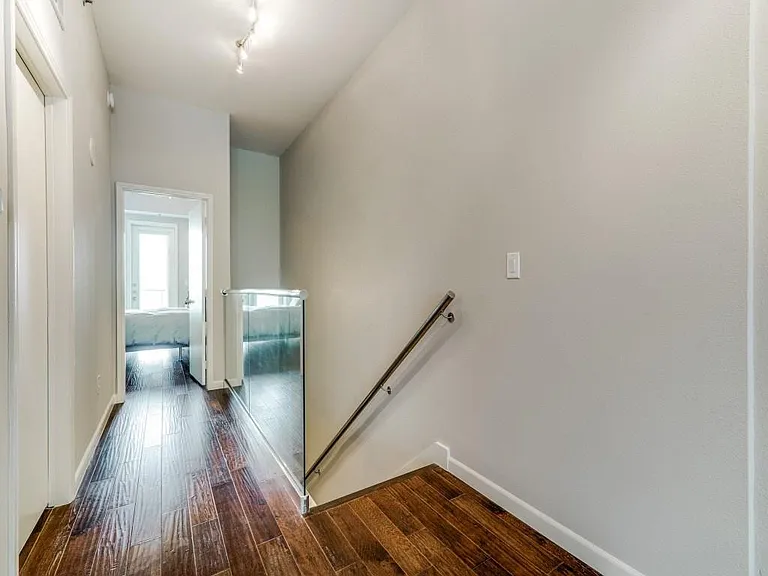 4611 Travis St #808A — Photo 16