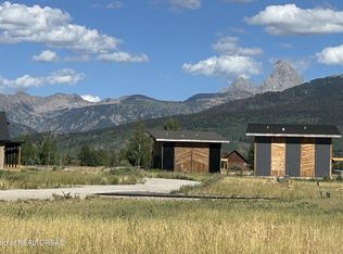 1313 Whitetail Dr, Driggs, ID 83422