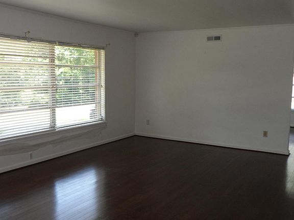 5th image of 1509 Monte Vista Dr