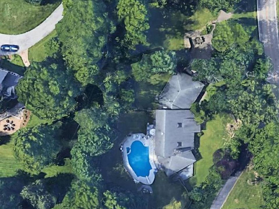1st image of 707 Birney Ln