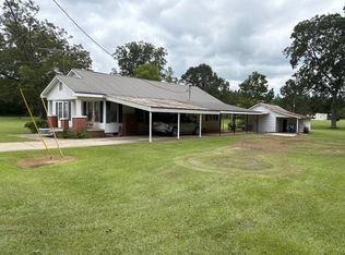 5658 Beaver Pond Rd, Luverne, AL 36049