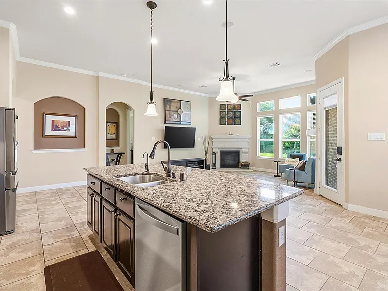 27235 Aspen Falls Ln — Photo 20