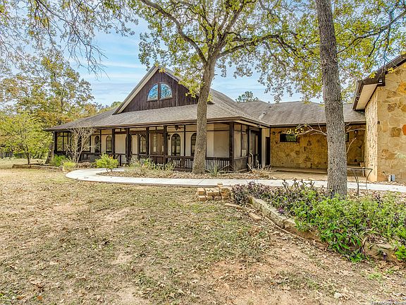 2nd image of 408 Copeland Hill