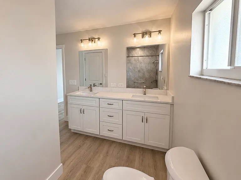 109 Seville Pl SW — Photo 8