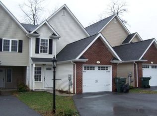 116 Village Ct, Abingdon, VA 24210