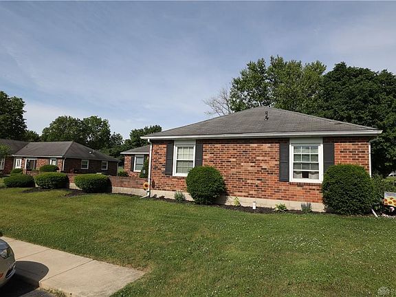 2nd image of 8467 N Bennett Dr
