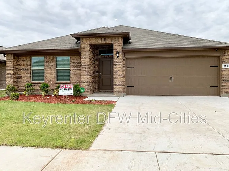 9001 High Stirrup Ln — Photo 1