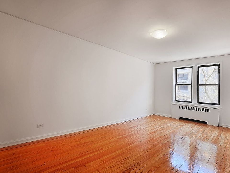 2nd image of 9811 65th Ave APT 3E