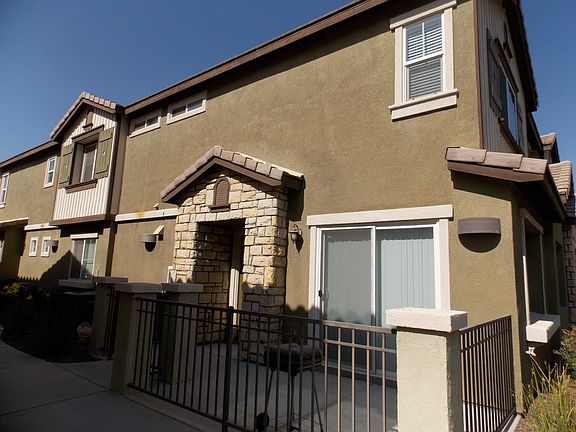 2nd image of 15607 Lasselle St APT 27