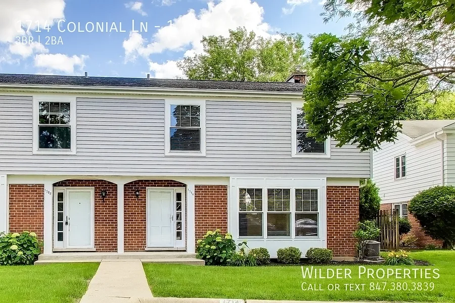 1714 Colonial Ln #1