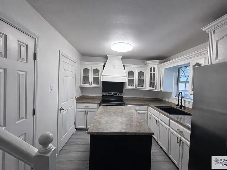 5255 Palma Tejana Dr — Photo 3