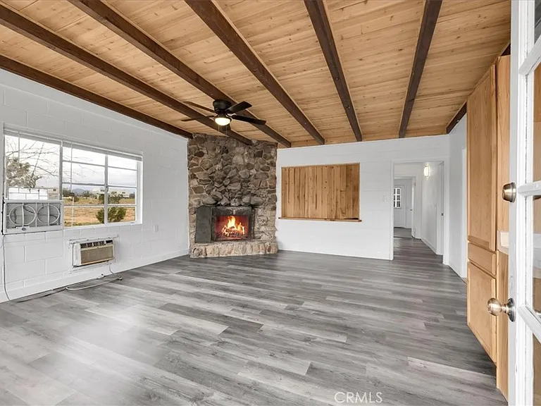 57726 Starlight Mesa Rd — Photo 2
