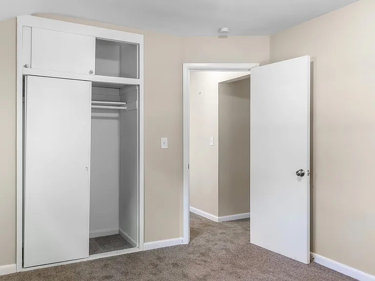 3140 S 48th St #3 — Photo 6