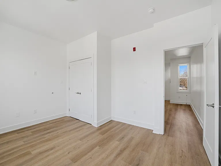 3626 N 19th St — Photo 10