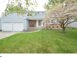 152 Canterbury Rd, Mount Laurel, NJ 08054