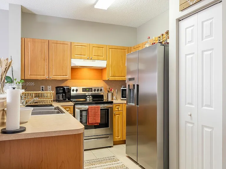 2203 SE 23rd Ter #2203 — Photo 7