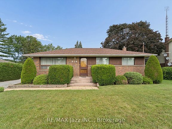 2nd image of 616 Bickle Dr