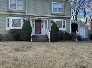 164 Loftus Cir, Bridgeport, CT 06606