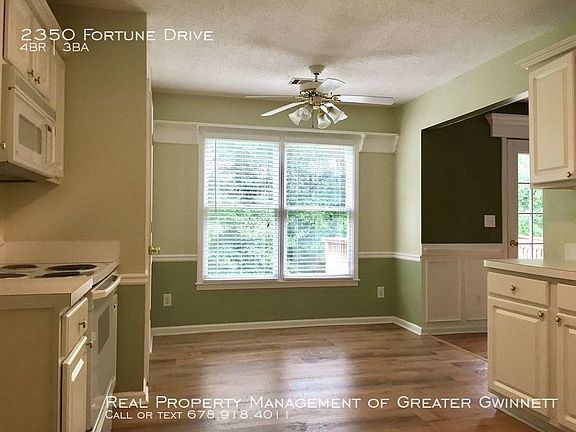 4th image of 2350 Fortune Dr