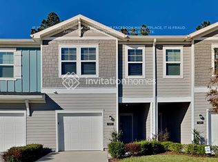 571 Cherry Ridge Dr, Orange Park, FL 32065