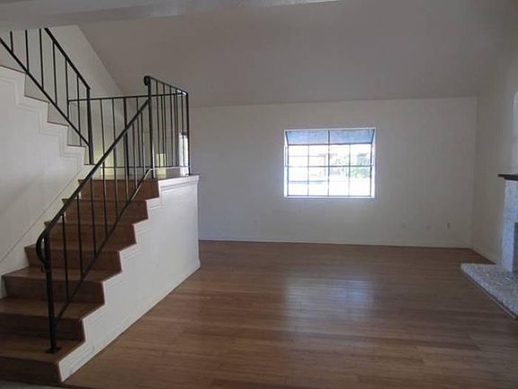 Living Room/ Family Room