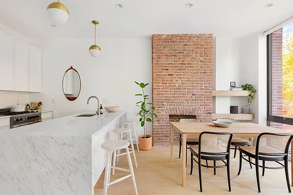 Rented by Compass | media 11