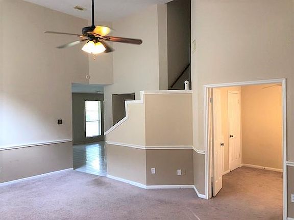 2nd image of 1209 Woodchase Dr