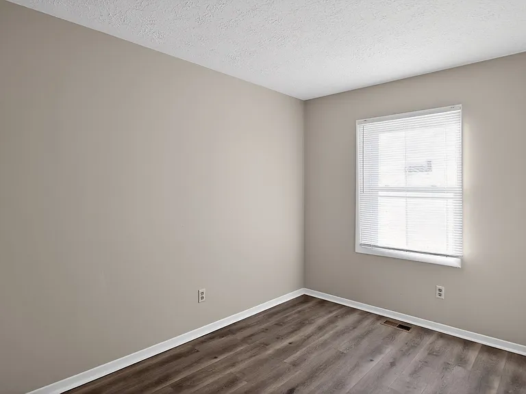 2707 Heatherlea Ct — Photo 15